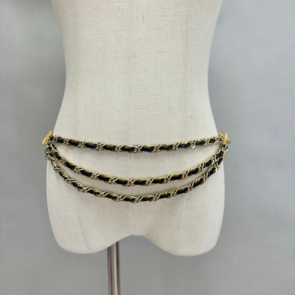 Gold‎ braided chain and faux leather layered chain belt Medallion detail Size XS